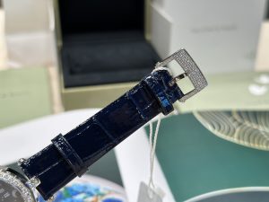 null Watch