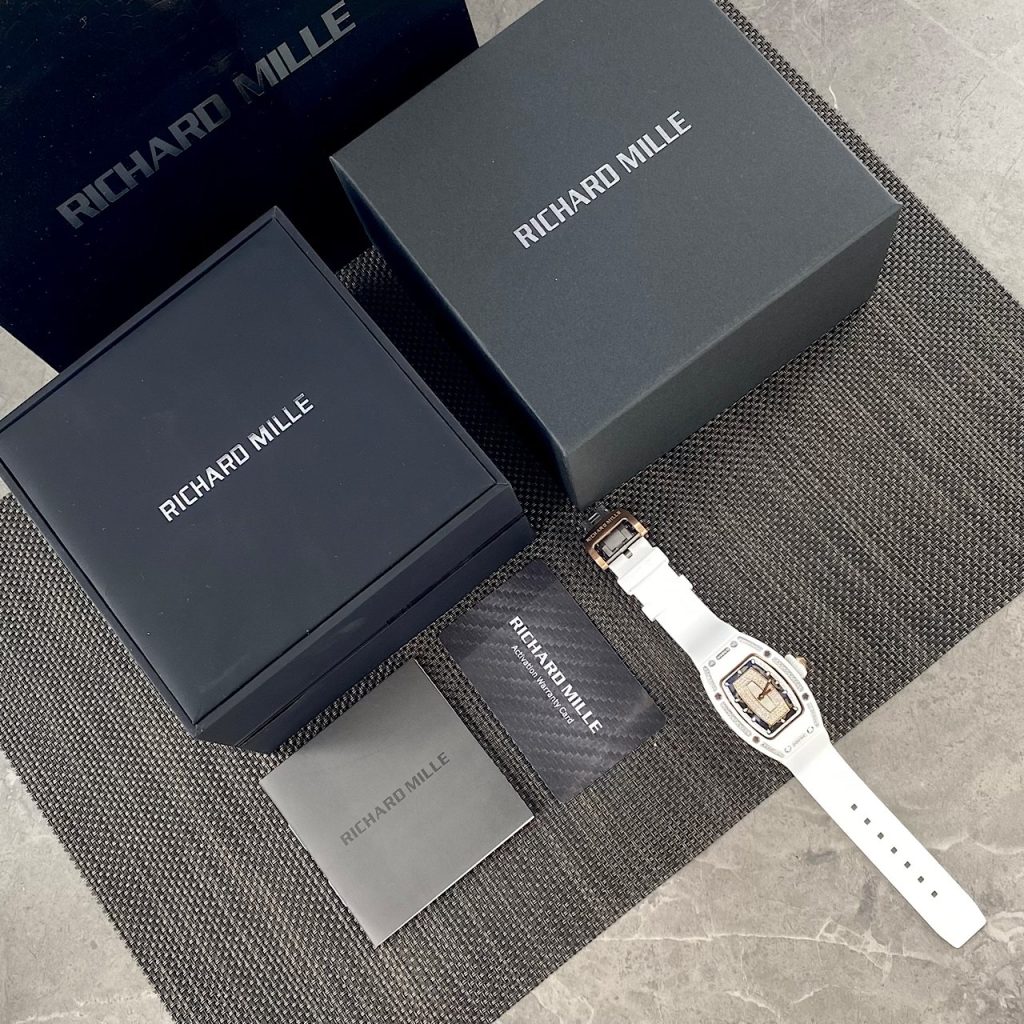 null Watch in White