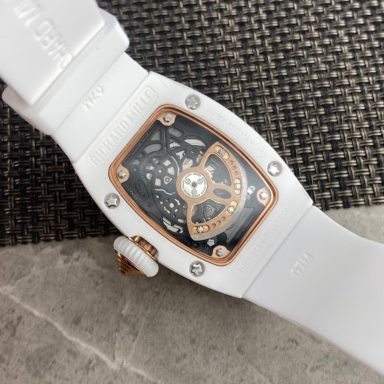 null Watch in White