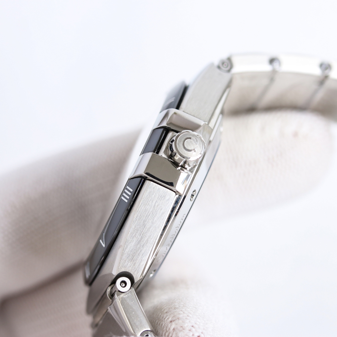 null Watch