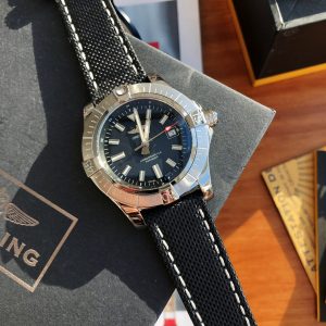 null Watch in Black