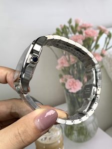 null Watch in Black