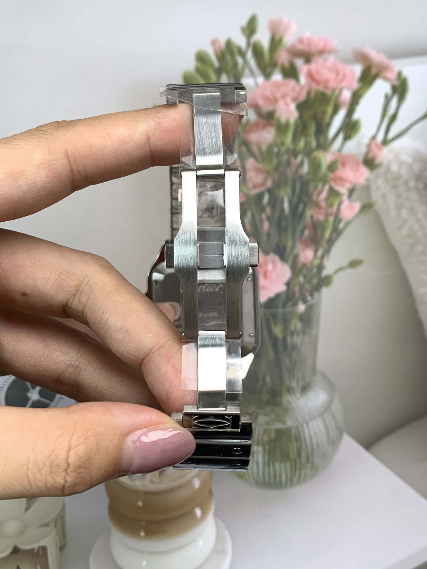 null Watch in Black
