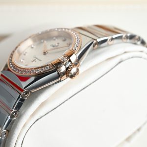 null Watch