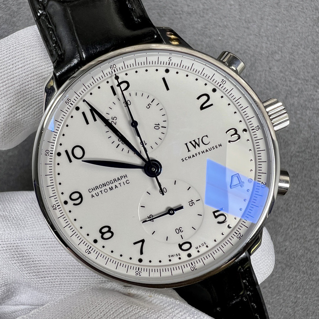 null Watch 69355 in Black