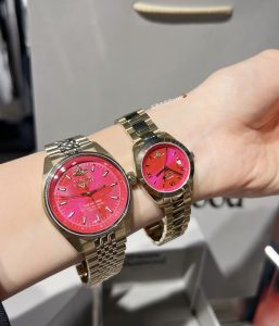 null Watch