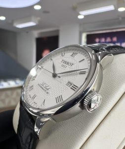 null Watch T006