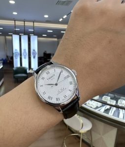 null Watch T006