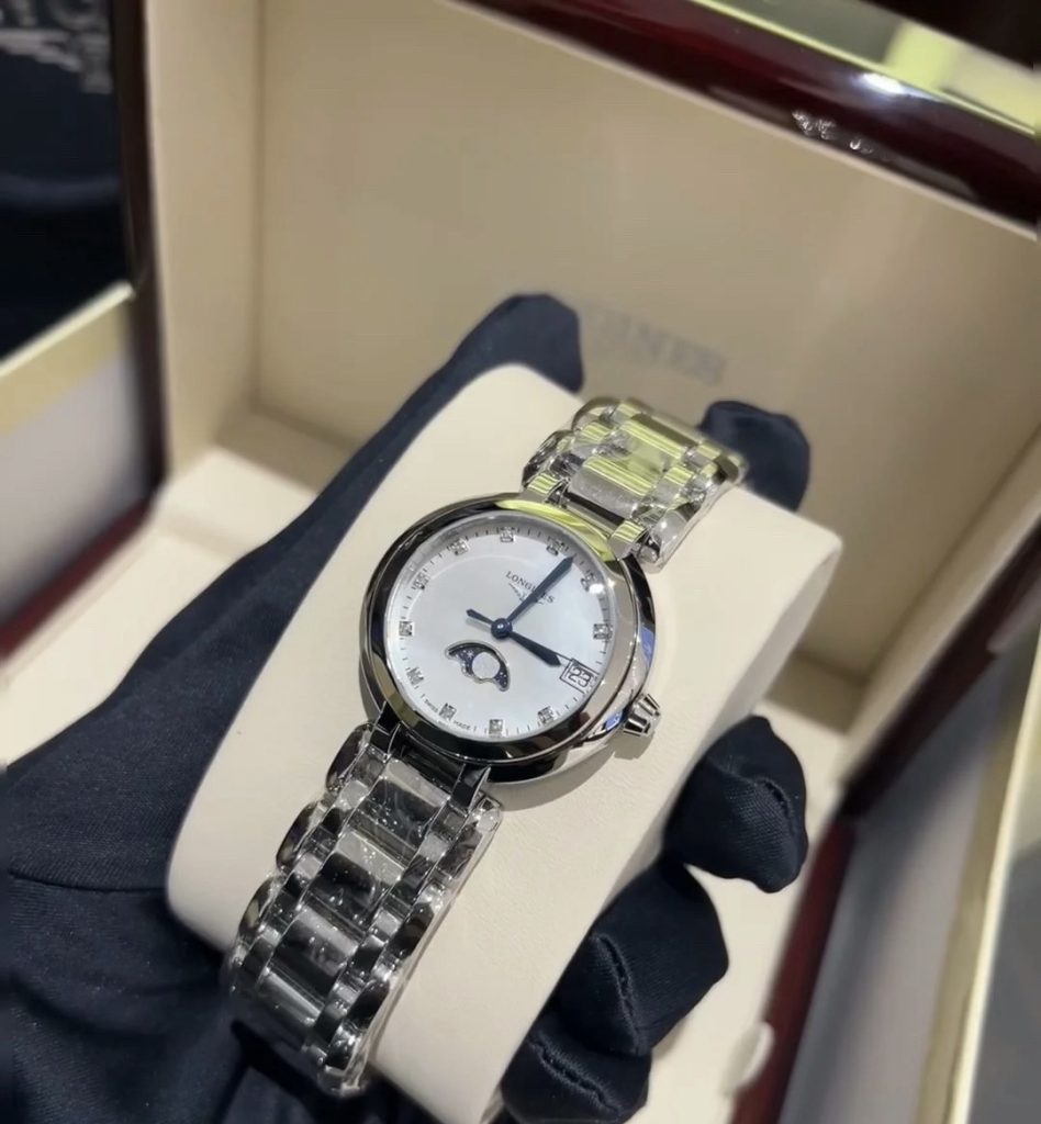 null Watch