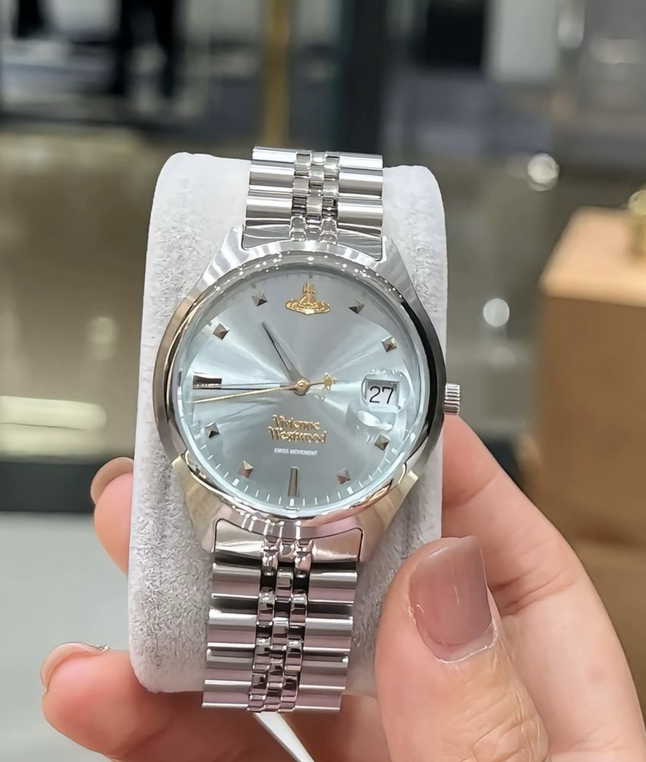 null Watch