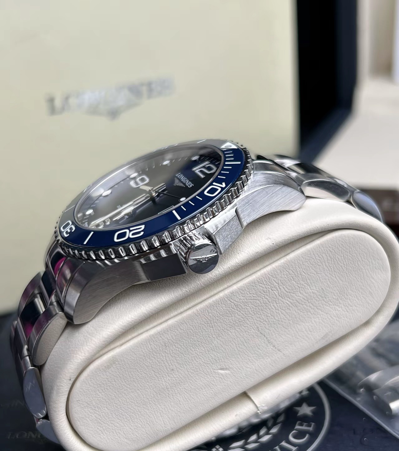 null Watch in Blue