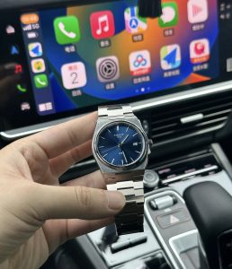 null Watch in Blue
