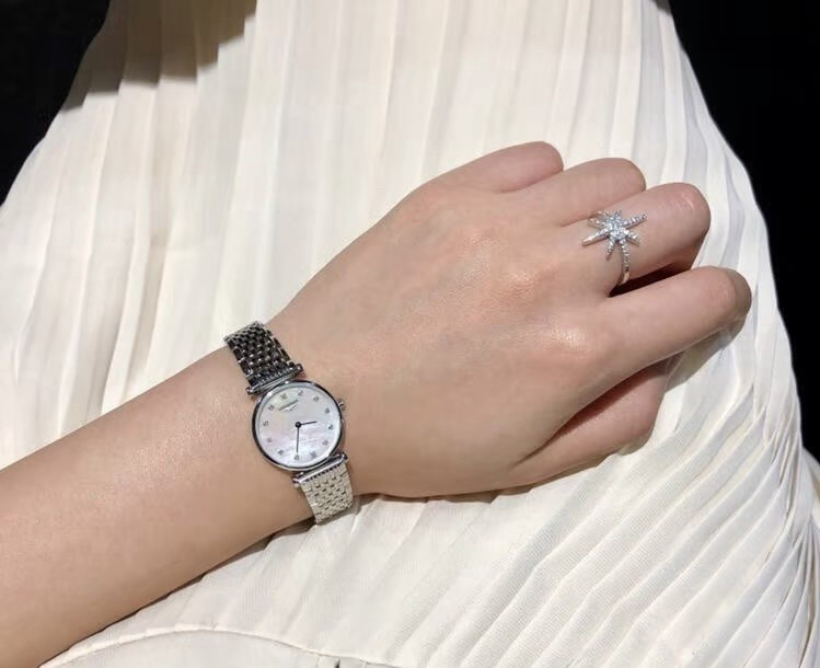 null Watch