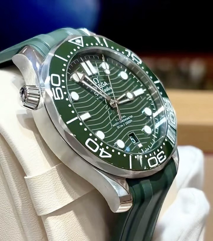 null Watch