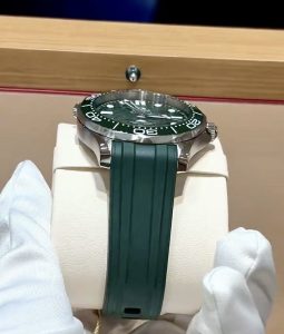 null Watch