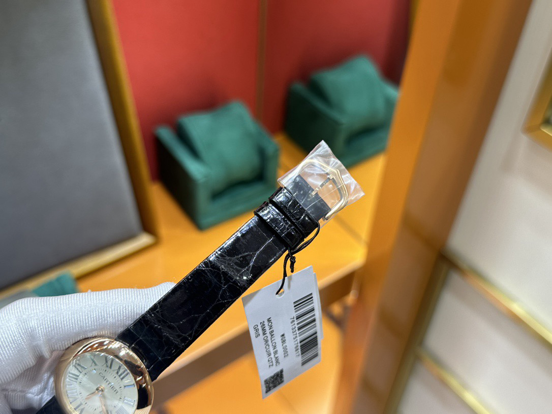null Watch in Black