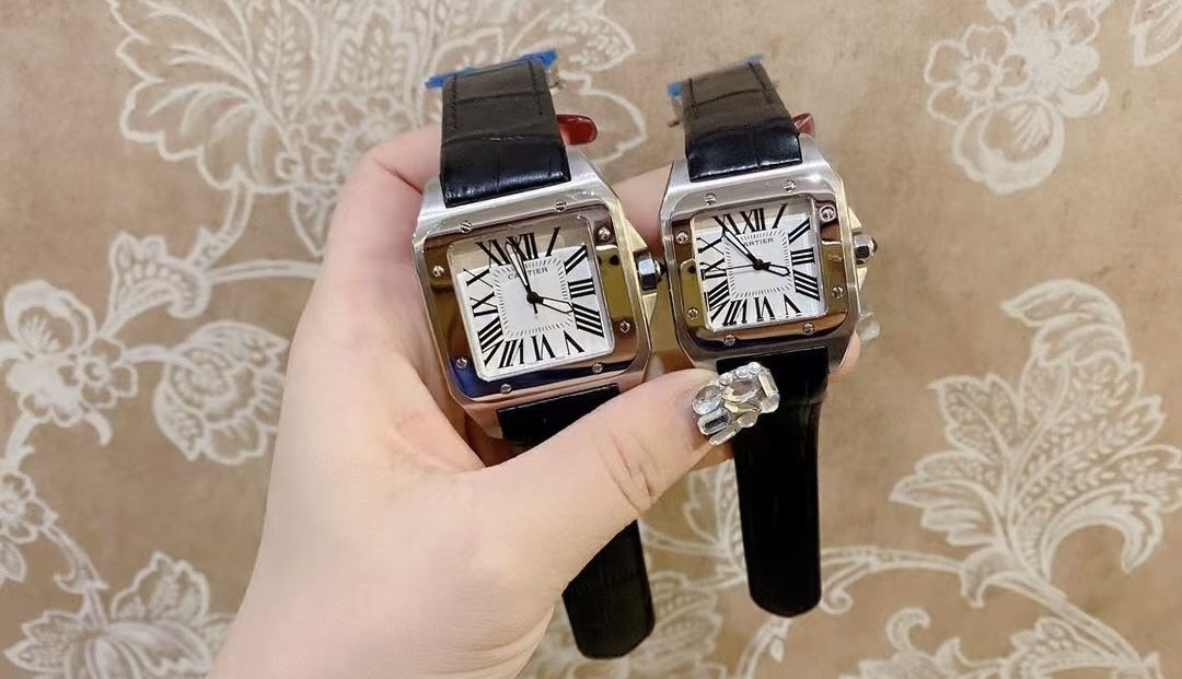 null Watch in Black