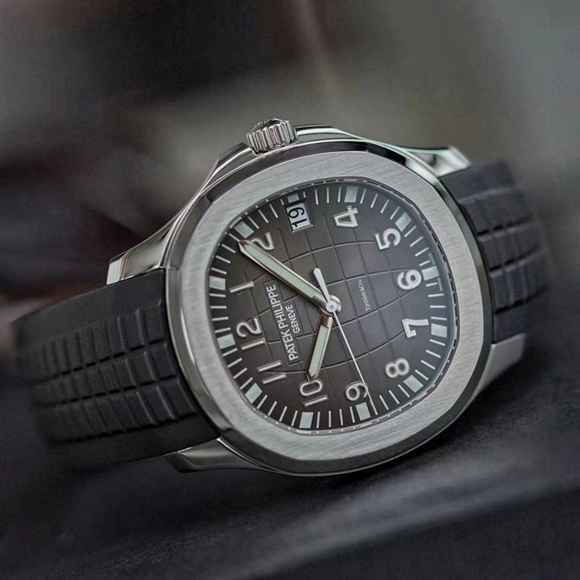 null Watch