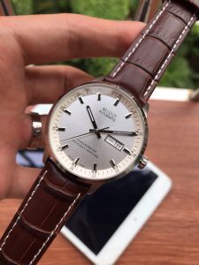 null Watch