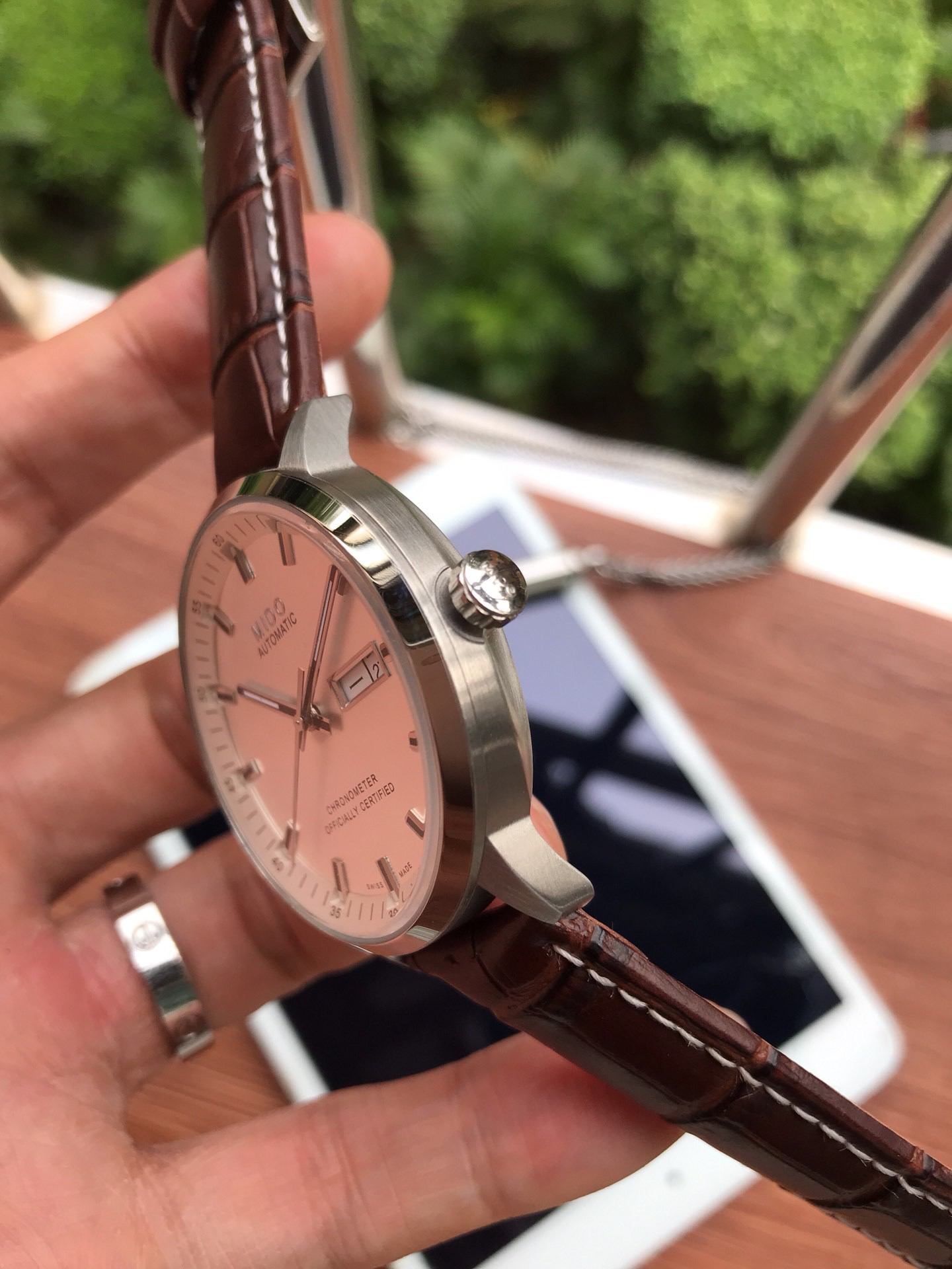 null Watch