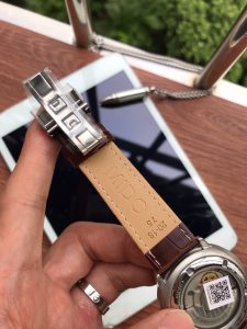 null Watch