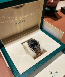 null Watch