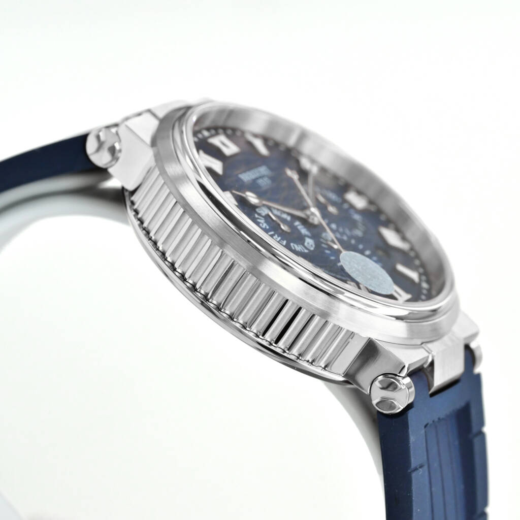 null Watch
