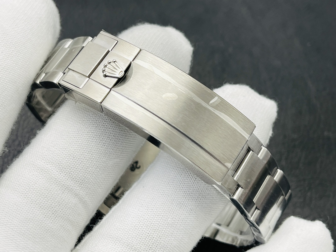 null Watch