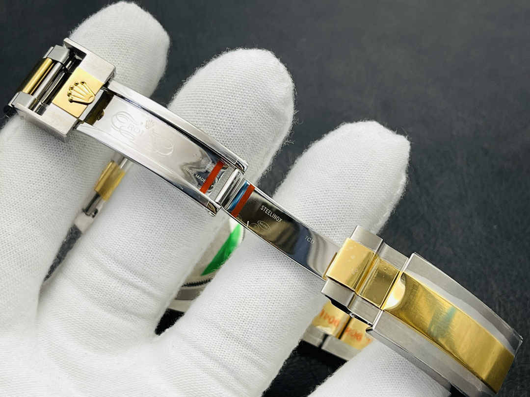null Watch