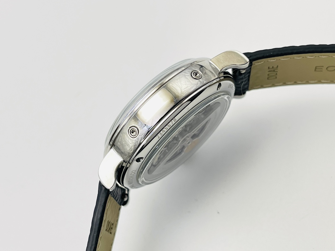 null Watch 82650