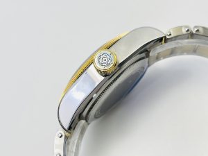 null Watch M79833MN in Black