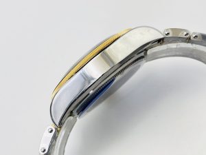 null Watch M79833MN in Black