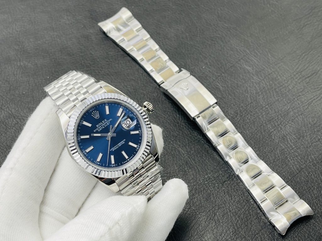 null Watch