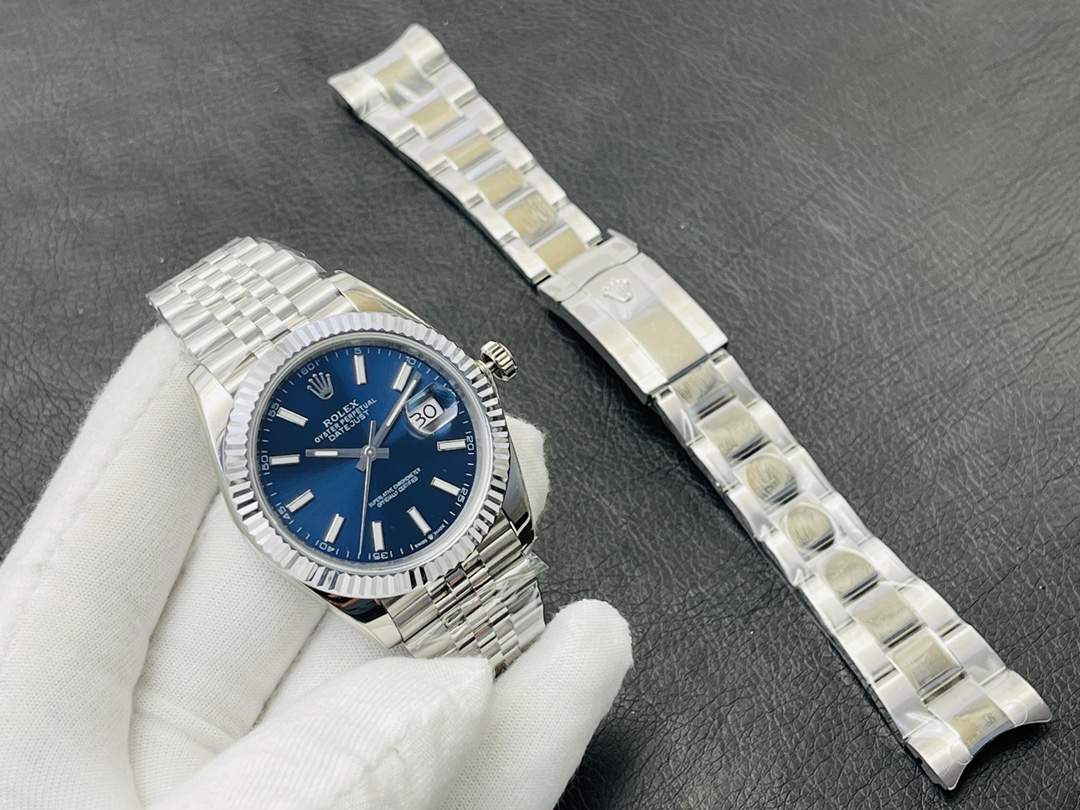 null Watch