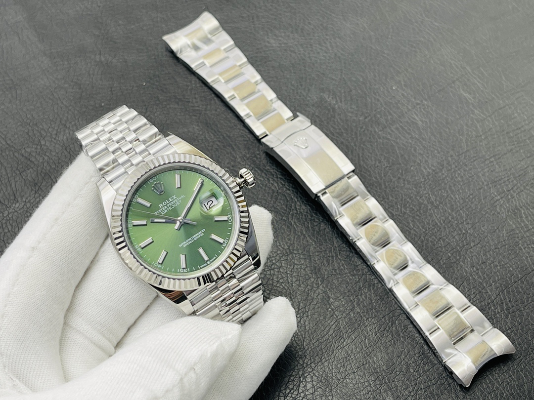 null Watch