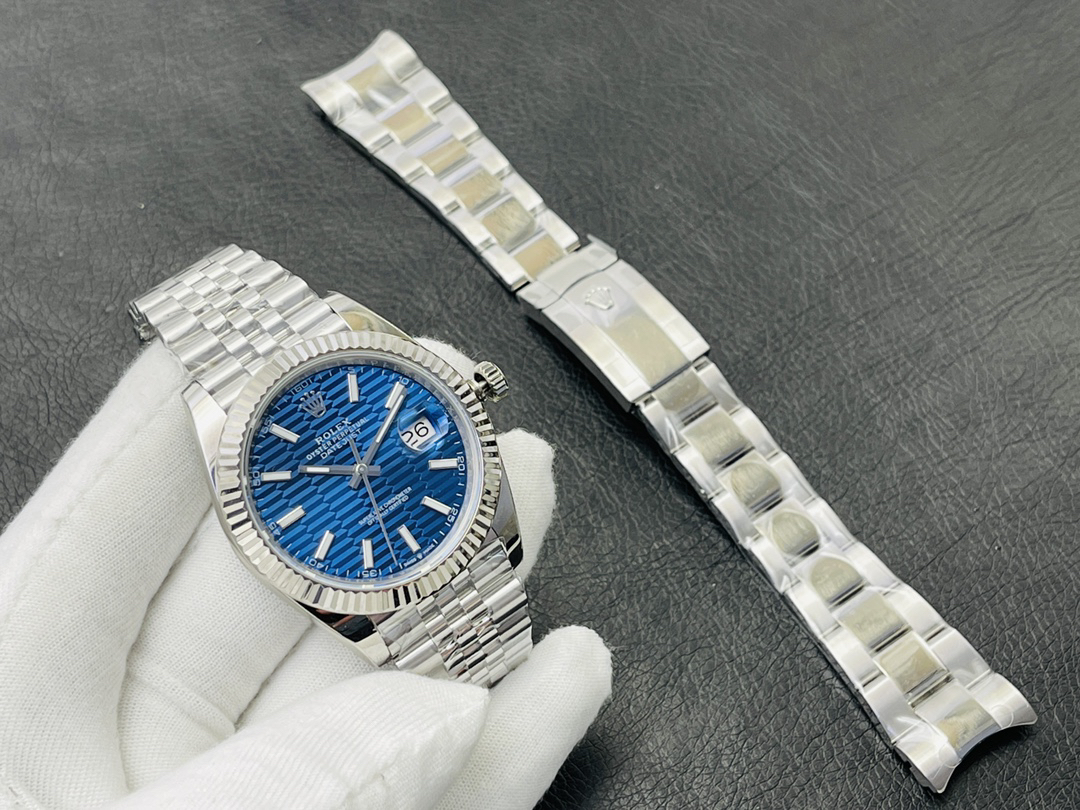 null Watch