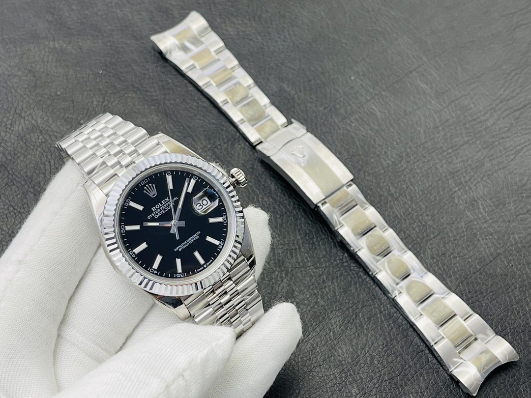 null Watch
