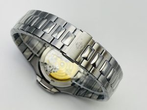 null Watch