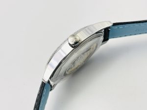 null Watch