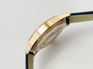 null Watch