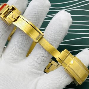 null Watch in Black