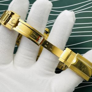 null Watch in Black