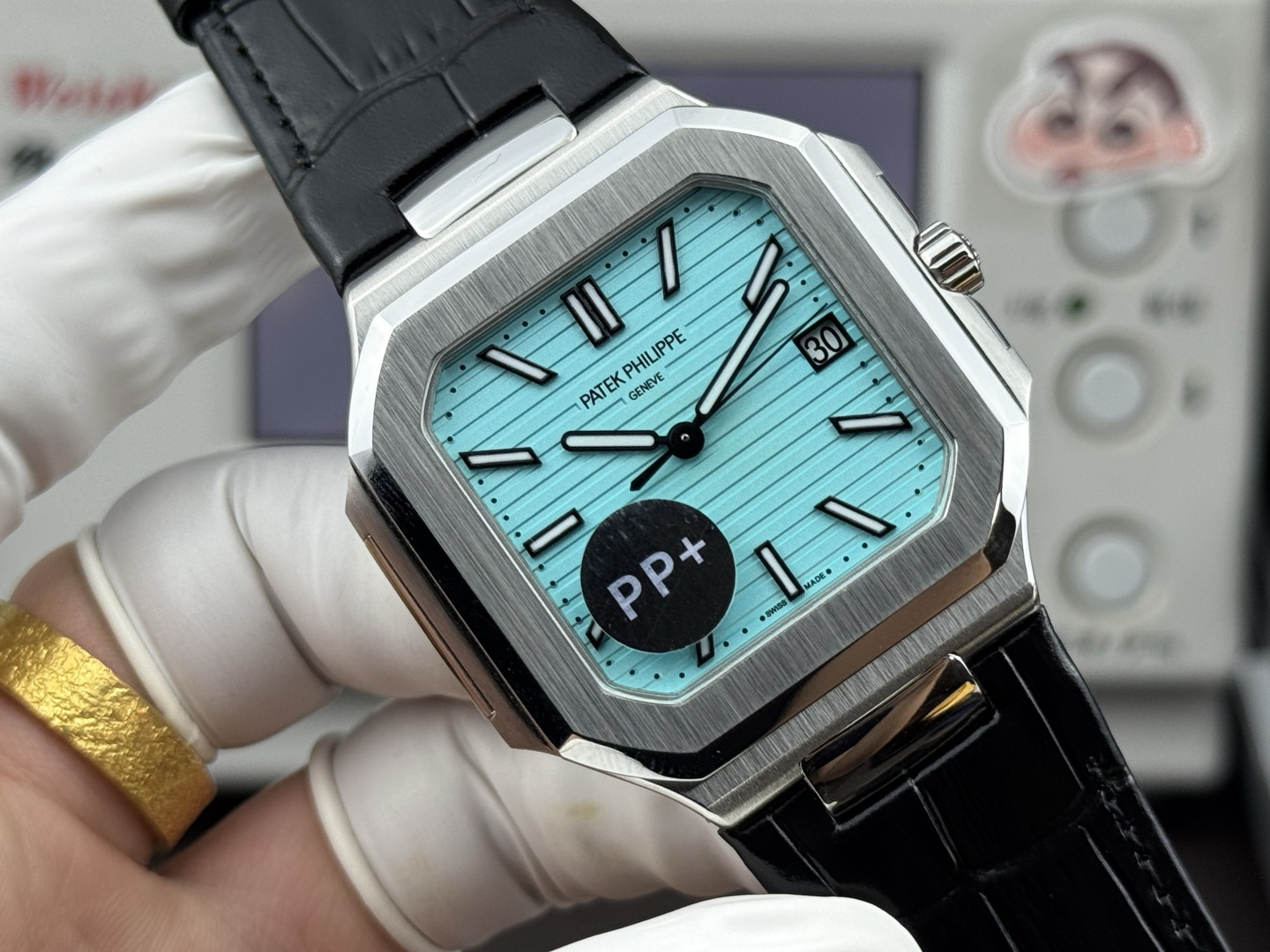 null Watch