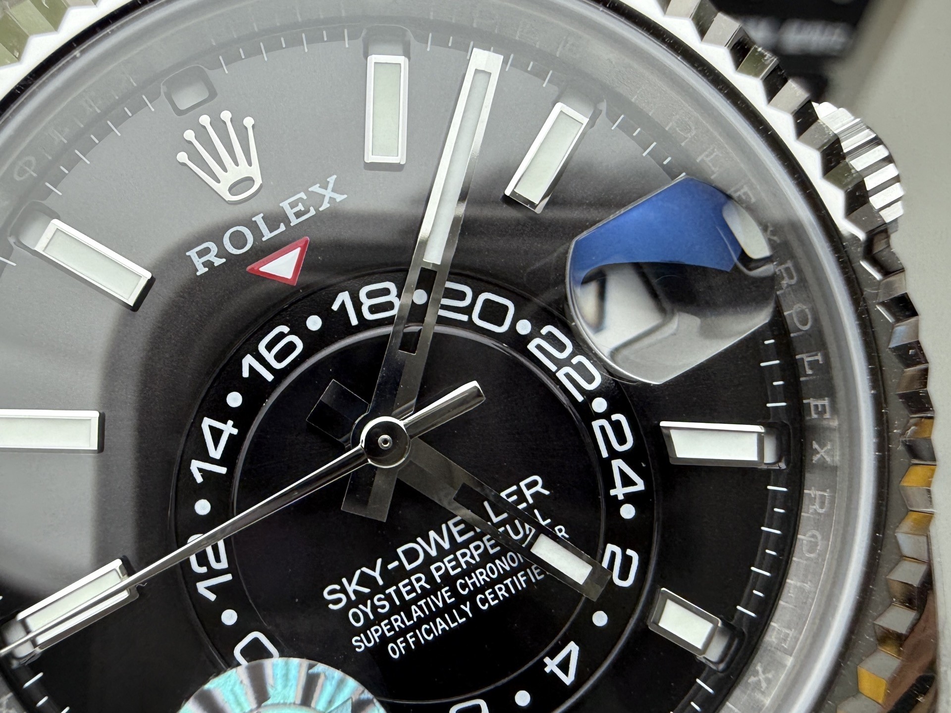 null Watch
