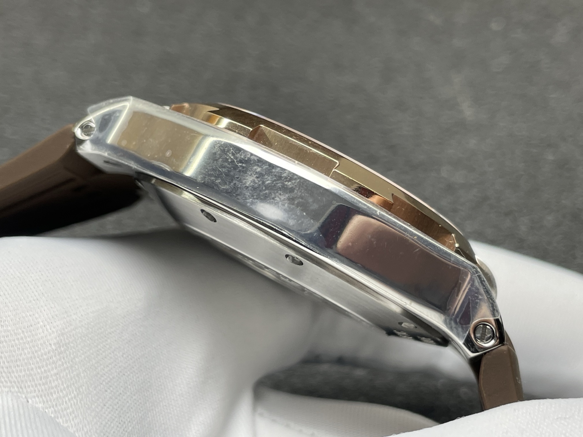 null Watch