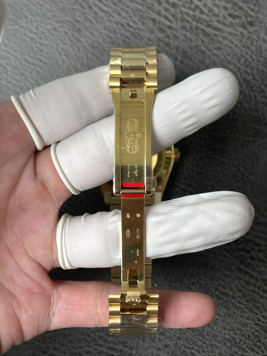 null Watch