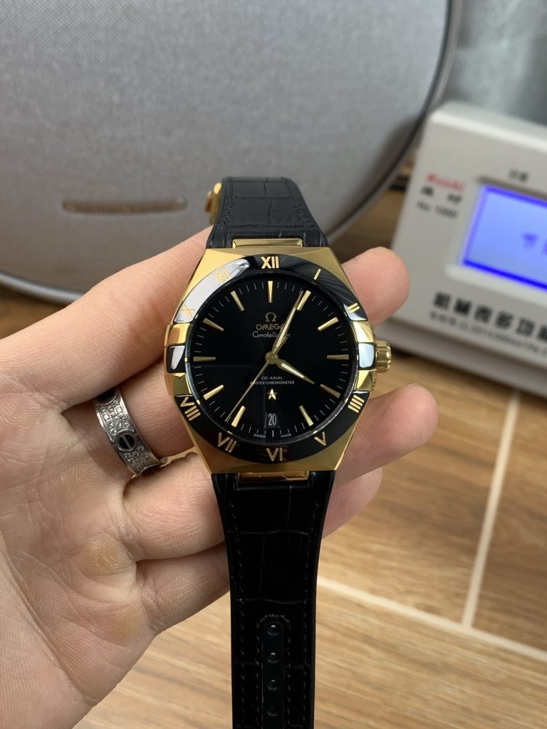 null Watch