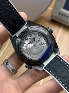 null Watch