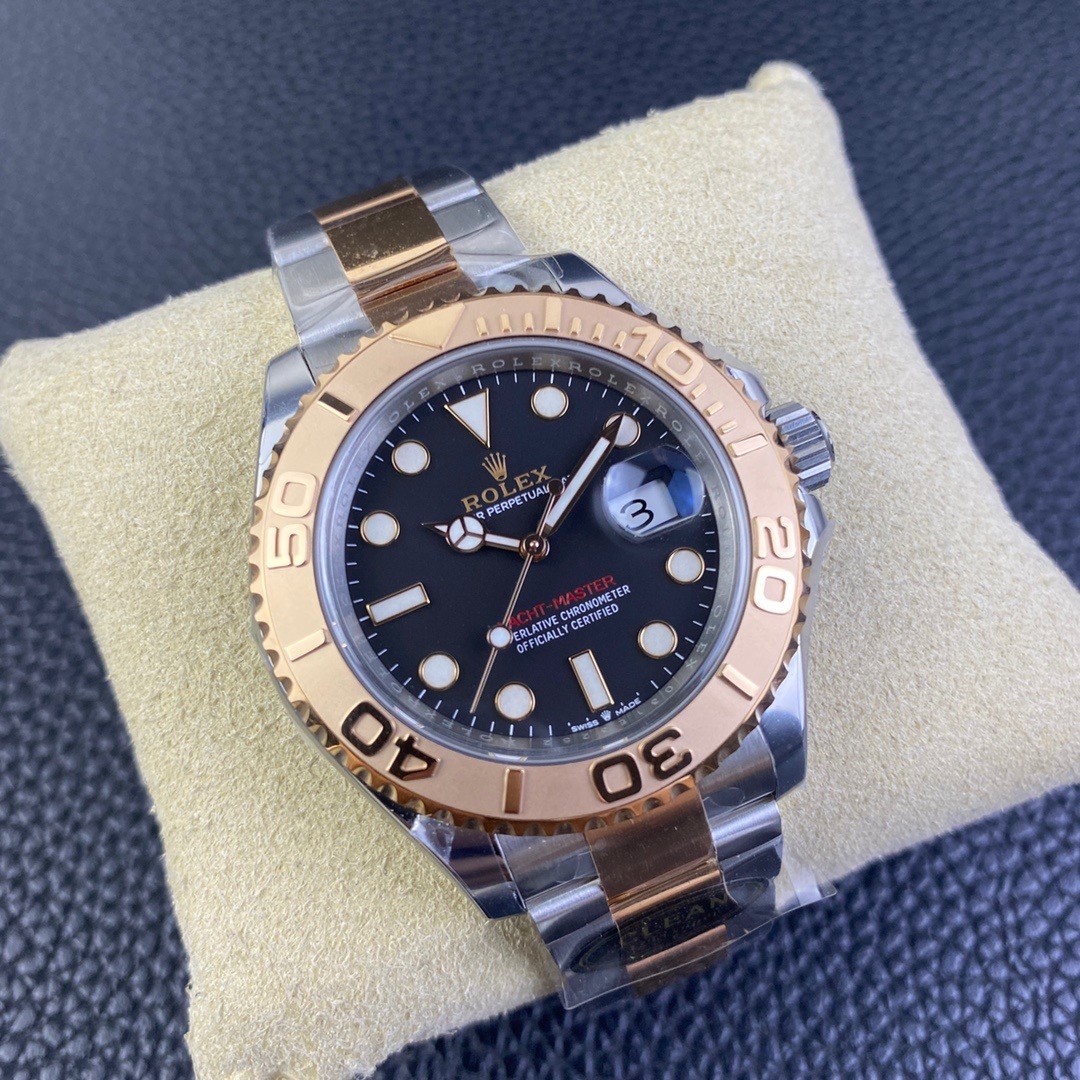 null Watch 126621 in Brown