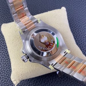 null Watch 126621 in Brown